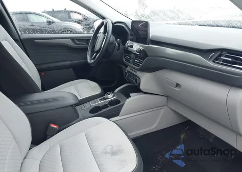 2023 Ford Escape Active z USA, uszkodzony, nr VIN 1FMCU9GN1PUA69012